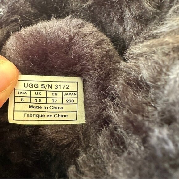 UGG Bailey Button Over The Knee Sheepskin Boots Black Women’s Size 6 Rare Style - Picture 8 of 16